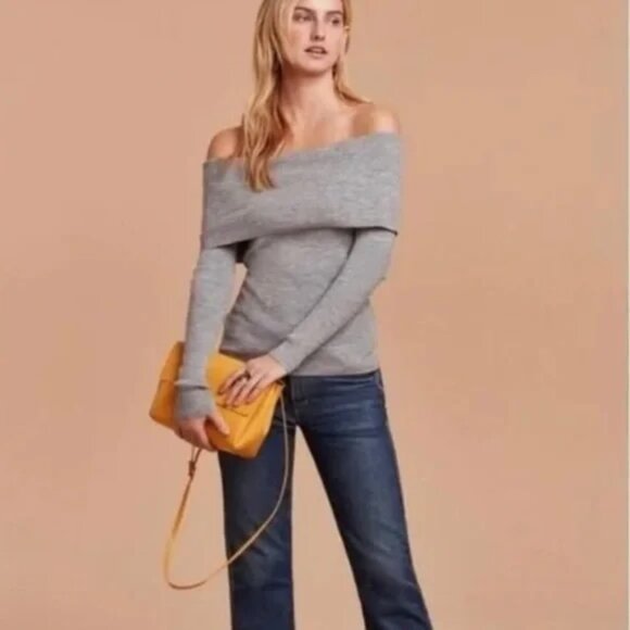 ARITZIA/WILFRED CROQUIS OFF THE SHOULDER SWEATER - Picture 8 of 12